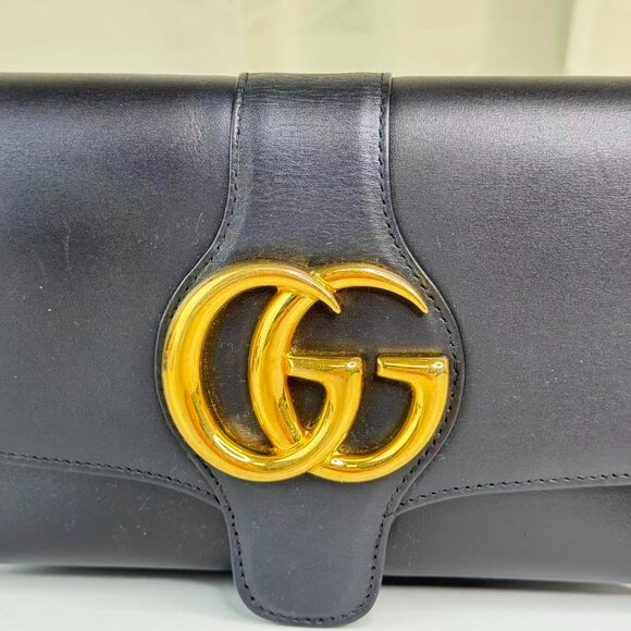 Gucci GG Logo Black Leather Crossbody Bag with Gold Hardware - Picture 6 of 9